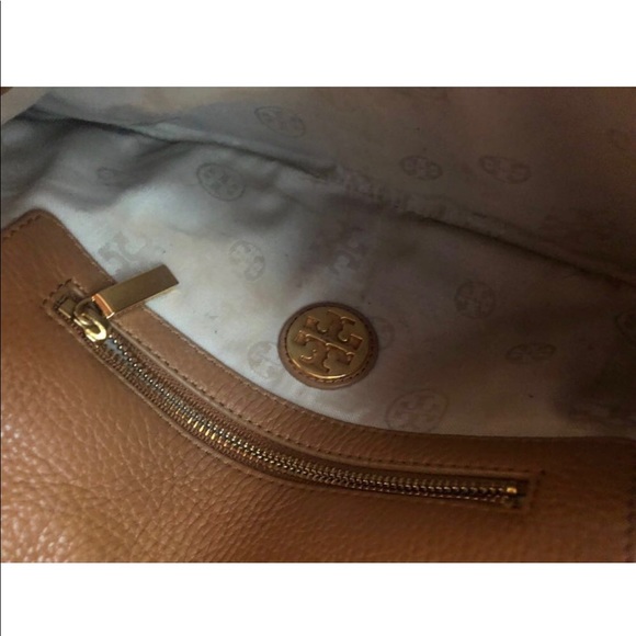 Tory Burch crossbody purse - Picture 2 of 5